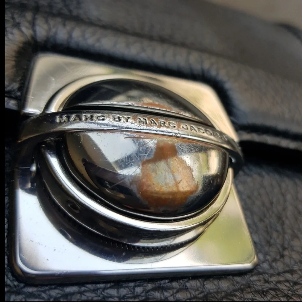 Marc by Marc Jacobs TOP SCHOOLY pebble LEATHER MESSENGER CROSSBODY BAG Black